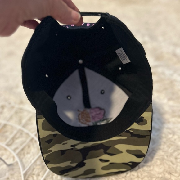 Pink 2019 World Tour black baseball hat band memorabilia unique 30% off w ♥️ - Picture 3 of 4